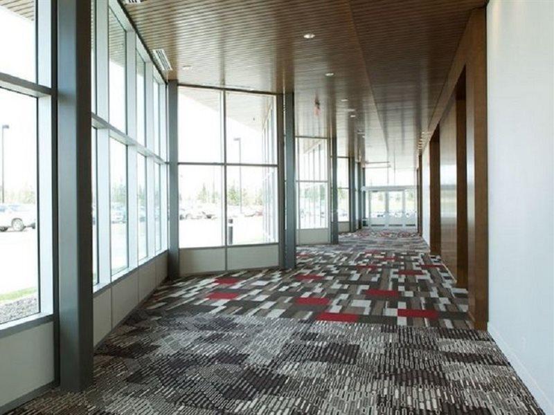 Grey Eagle Resort YYC Exterior foto